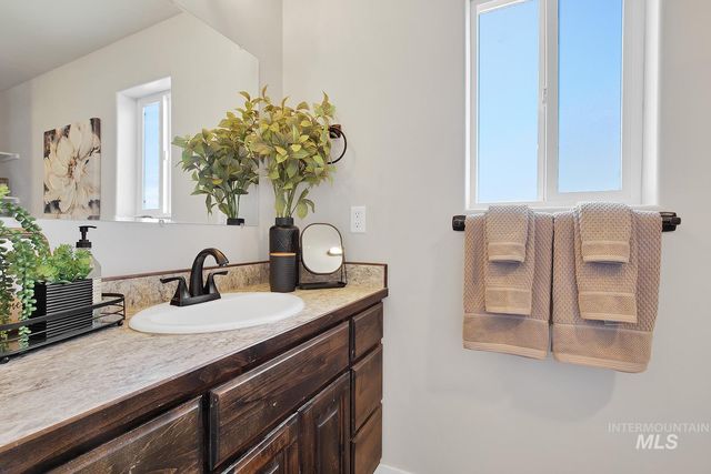 703 Kelli Lane, Filer, ID 83328