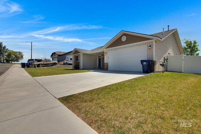 703 Kelli Lane, Filer, ID 83328