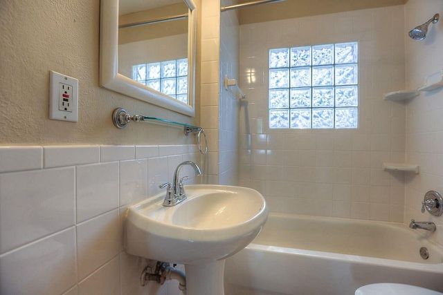 1119 Jerome Street, Houston, TX 77009