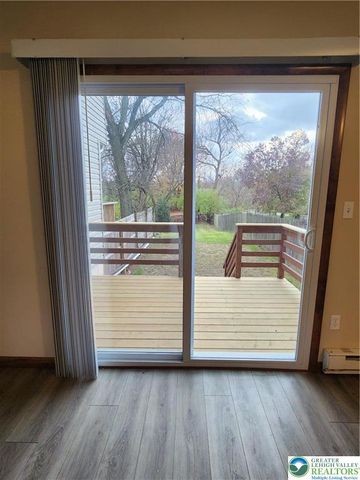 614 East Main Street, Bath Boro, PA 18014