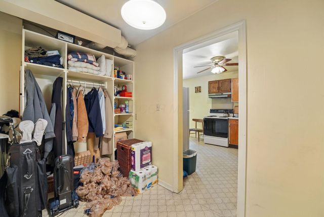 2716 Fairwood Avenue, Columbus, OH 43207