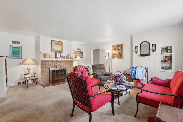 2716 Fairwood Avenue, Columbus, OH 43207