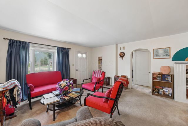 2716 Fairwood Avenue, Columbus, OH 43207