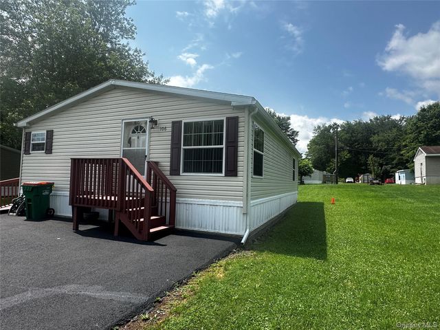 106 DEERHAVEN Lane, Gardiner, NY 12525