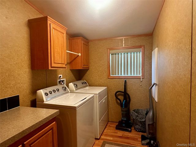 106 DEERHAVEN Lane, Gardiner, NY 12525