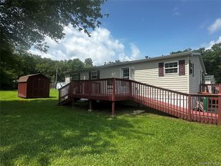 106 DEERHAVEN Lane, Gardiner, NY 12525