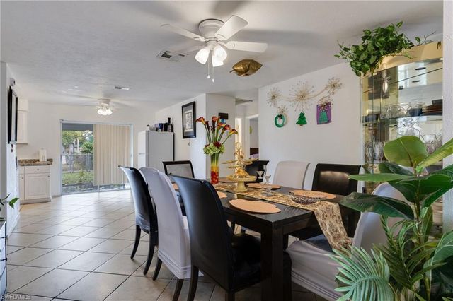 1652 Jamestown CT, Fort Myers, FL 33907