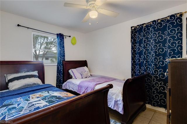 1652 Jamestown CT, Fort Myers, FL 33907