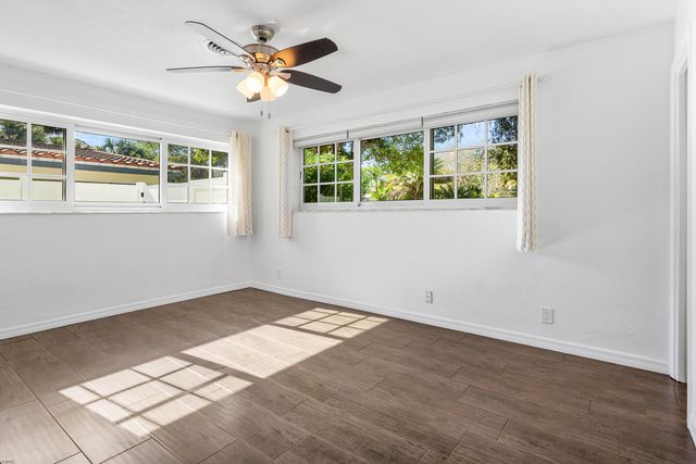 2100 NE 4th Avenue, Boca Raton, FL 33431