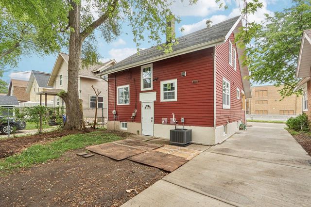 1617 69th STREET, Kenosha, WI 53143