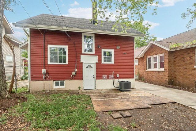 1617 69th STREET, Kenosha, WI 53143