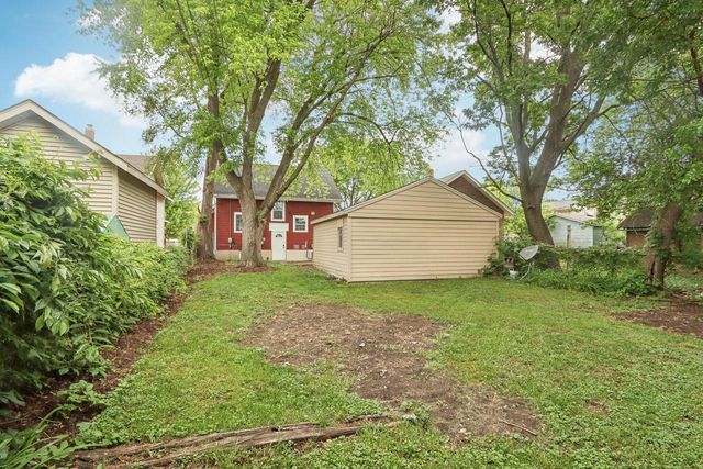 1617 69th STREET, Kenosha, WI 53143