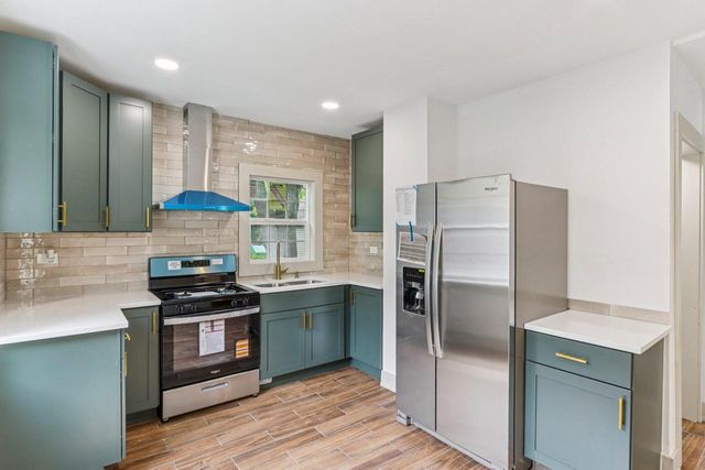 1617 69th STREET, Kenosha, WI 53143