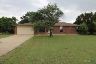 677 County Road 3081, Lampasas, TX 76550