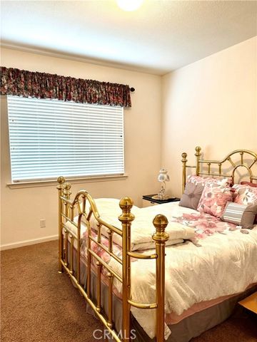 9200 Hunters creek Way, Chowchilla, CA 93610