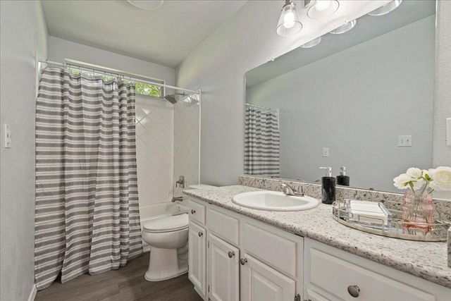 772 Clearview CIR, San Marcos, TX 78666
