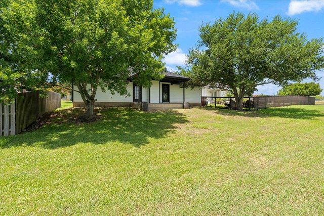 772 Clearview CIR, San Marcos, TX 78666