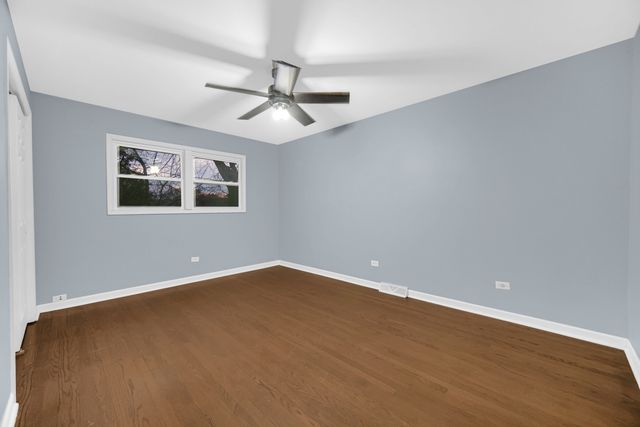 16906 Dobson Court, South Holland, IL 60473