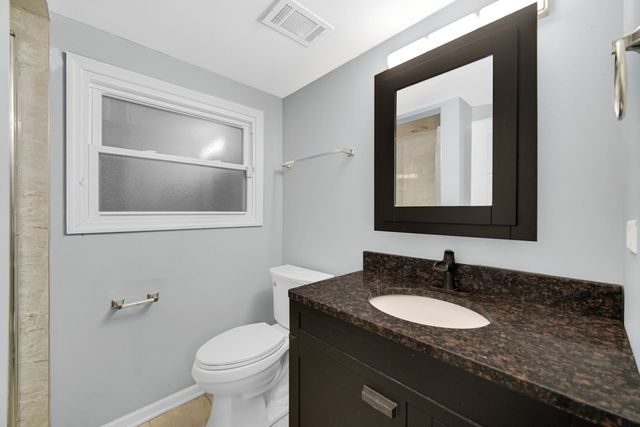 16906 Dobson Court, South Holland, IL 60473