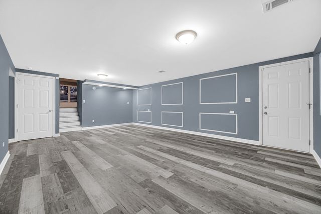 16906 Dobson Court, South Holland, IL 60473