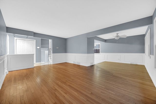 16906 Dobson Court, South Holland, IL 60473