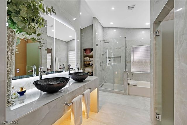 513 Beaconwood Street, Henderson, NV 89052