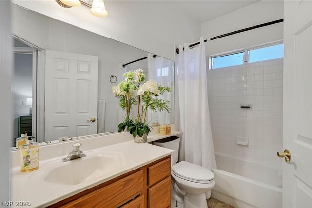 513 Beaconwood Street, Henderson, NV 89052