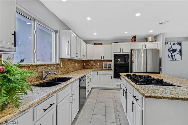 513 Beaconwood Street, Henderson, NV 89052