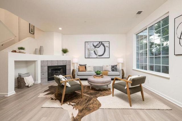 106 Camerota Way, Redwood City, CA 94065