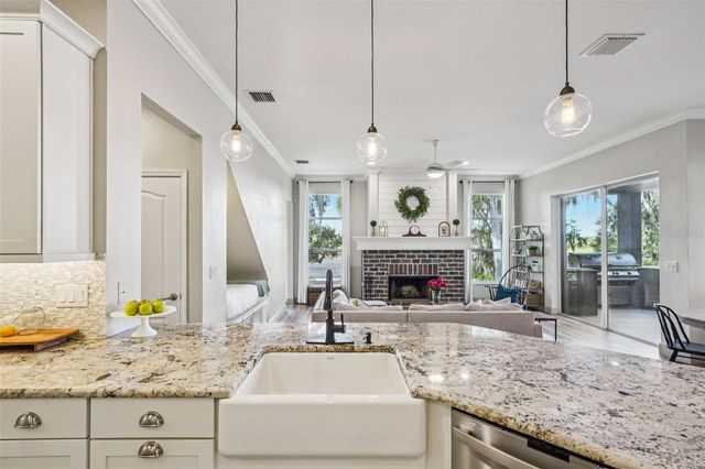 11325 HIDDEN VALLEY LANE, Riverview, FL 33569