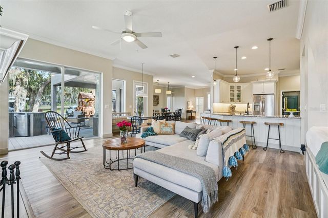 11325 HIDDEN VALLEY LANE, Riverview, FL 33569