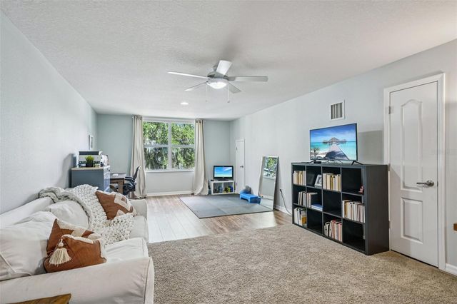 11325 HIDDEN VALLEY LANE, Riverview, FL 33569