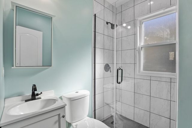 1702 S 4th Avenue, Maywood, IL 60153