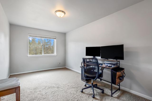 16500 Pine Creek Drive, La Pine, OR 97739