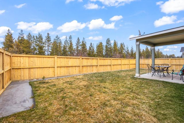 16500 Pine Creek Drive, La Pine, OR 97739