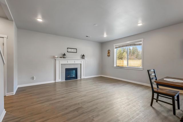 16500 Pine Creek Drive, La Pine, OR 97739