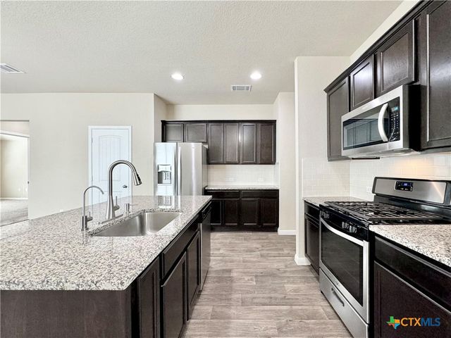 224 Yoakum Street, Leander, TX 78641