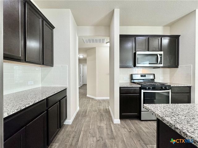 224 Yoakum Street, Leander, TX 78641