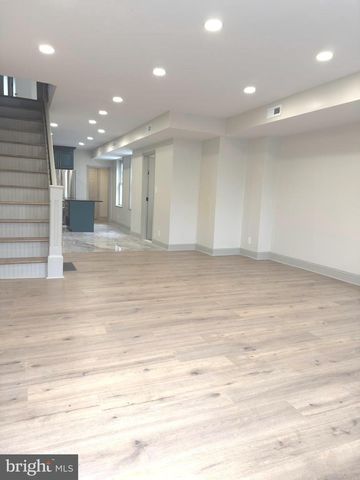 1819 E SERGEANT ST, Philadelphia, PA 19125