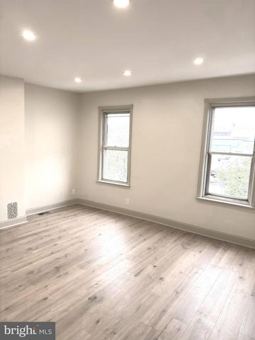 1819 E SERGEANT ST, Philadelphia, PA 19125