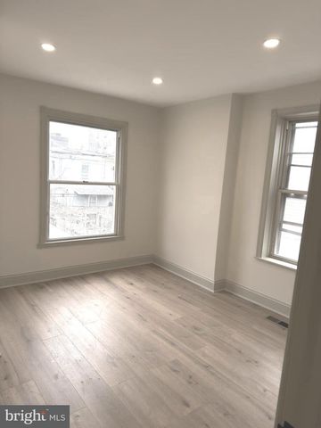 1819 E SERGEANT ST, Philadelphia, PA 19125