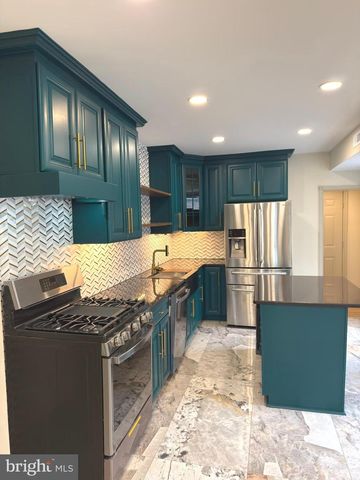 1819 E SERGEANT ST, Philadelphia, PA 19125