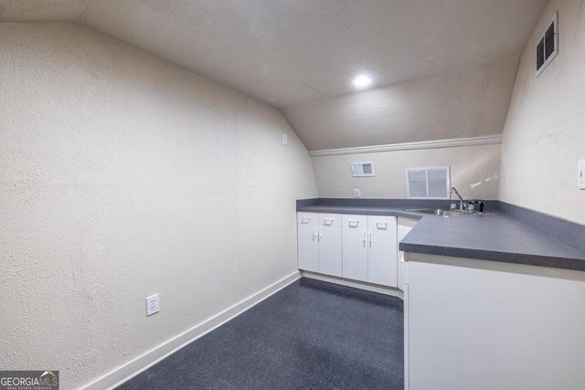 6700 Roswell Road 1C, Sandy Springs, GA 30328