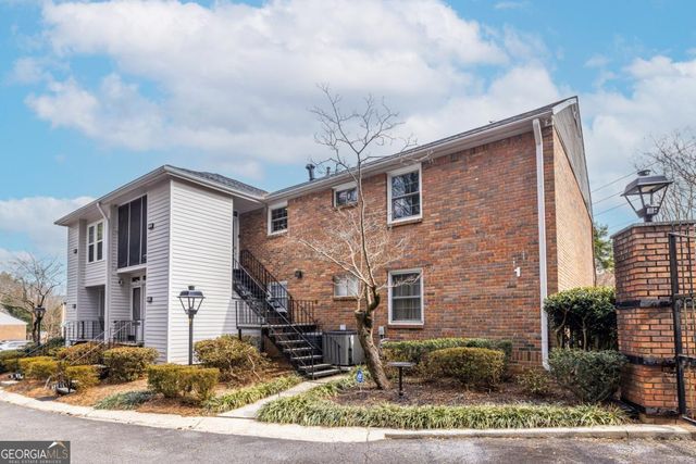 6700 Roswell Road 1C, Sandy Springs, GA 30328