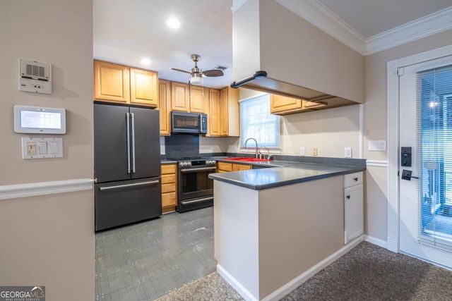 6700 Roswell Road 1C, Sandy Springs, GA 30328