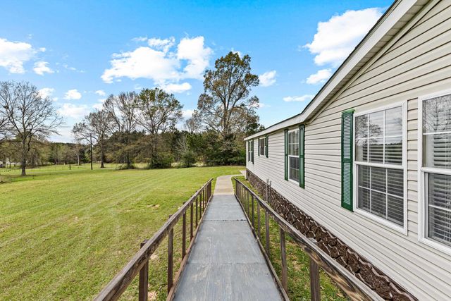 2107 E Prospect Rd., Jefferson, TX 75657