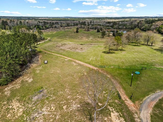 2107 E Prospect Rd., Jefferson, TX 75657