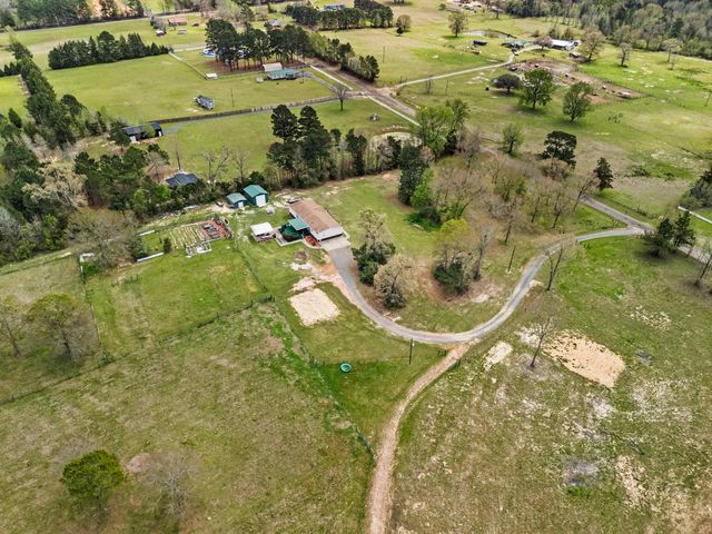 2107 E Prospect Rd., Jefferson, TX 75657