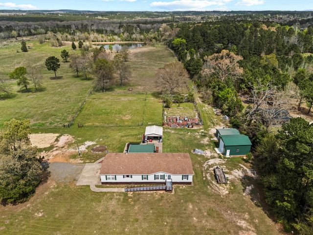 2107 E Prospect Rd., Jefferson, TX 75657