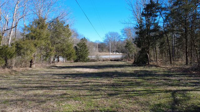 0 Carters Creek Pike, Columbia, TN 38401